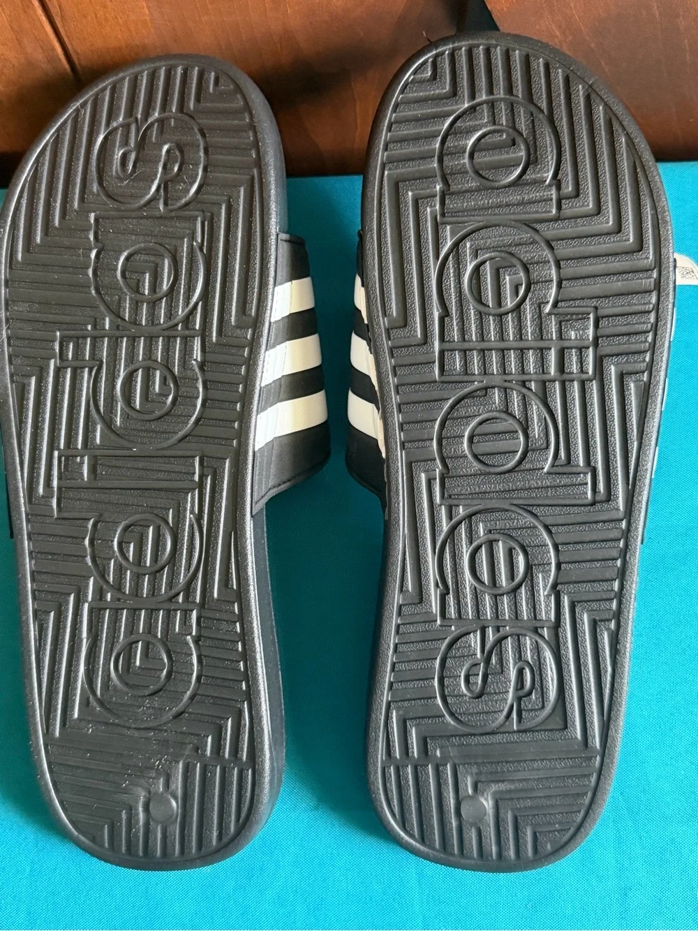 Adidas Adissage Men's Slides Size 13 NIB F35580 Black/White